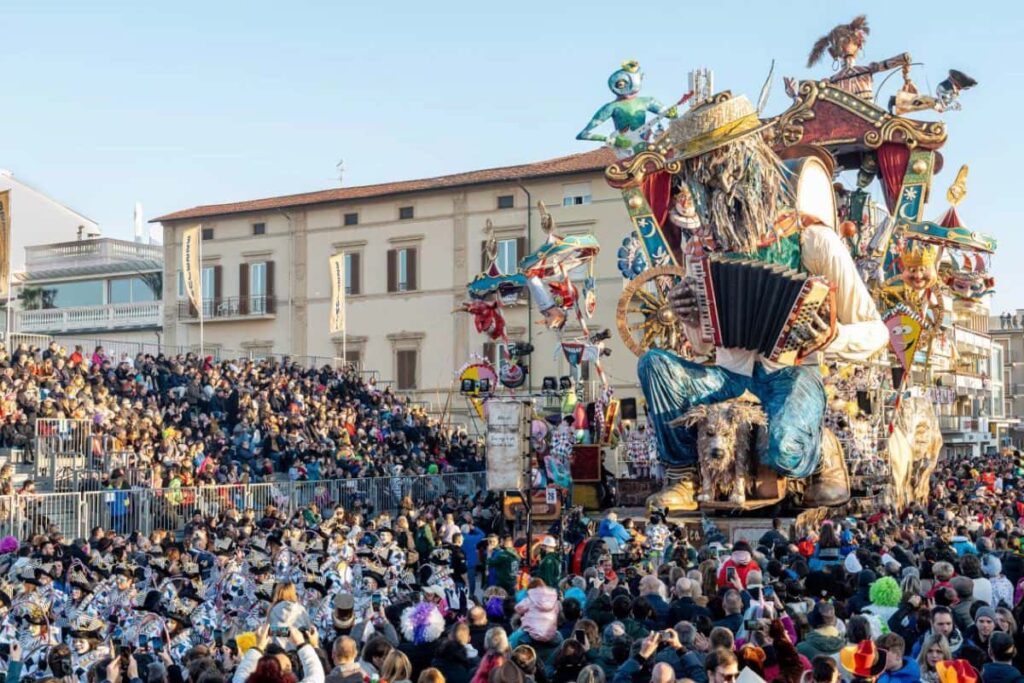 carnevale-di-viareggio-2025-4